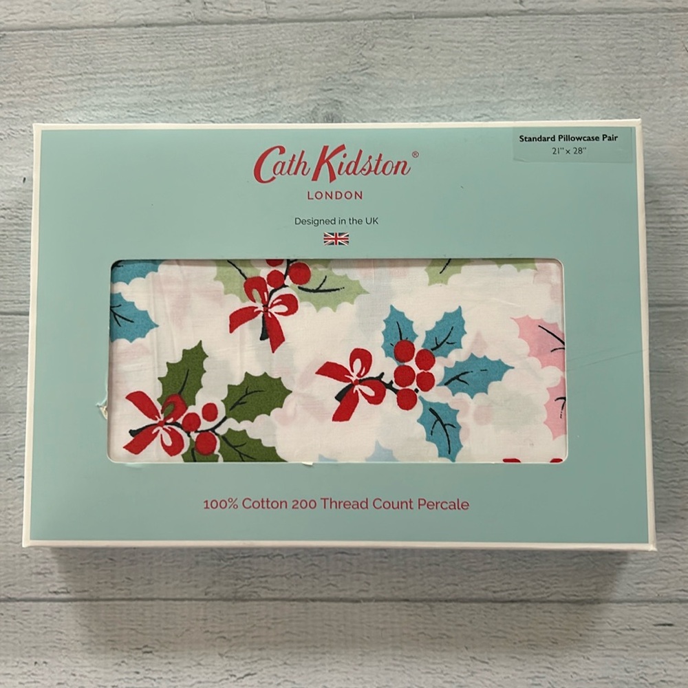 Cath Kidston Standard Pillowcase Pair‎ in Christmas Holly Multi 100% Cotton